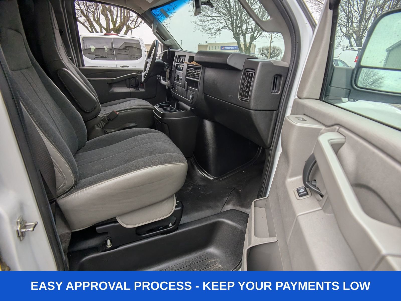 Used 2021 GMC Savana 2500 w/ Driver Convenience Package RWD image 17