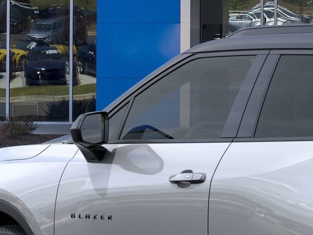New 2026 Chevrolet Blazer LT w/ Convenience Package image 12