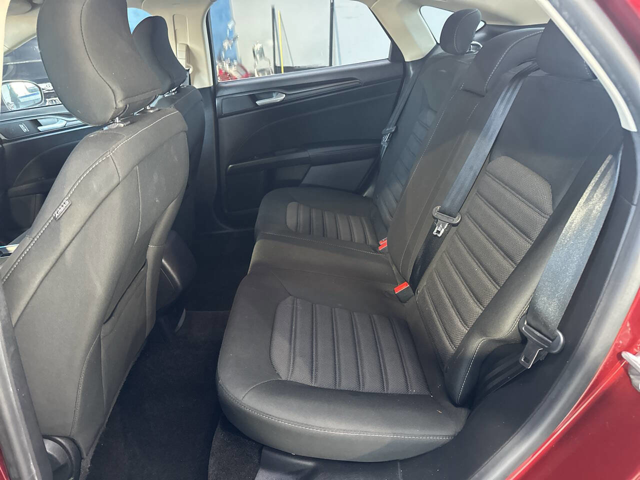 Used 2018 Ford Fusion S w/ Equipment Group 101A image 20