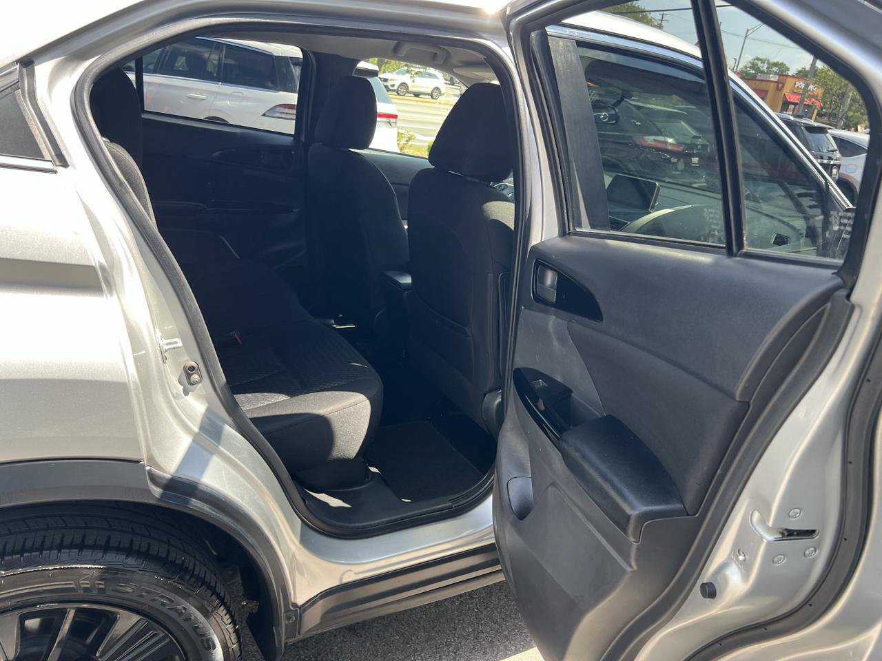 Used 2019 Mitsubishi Eclipse Cross LE AWD/4WD image 17