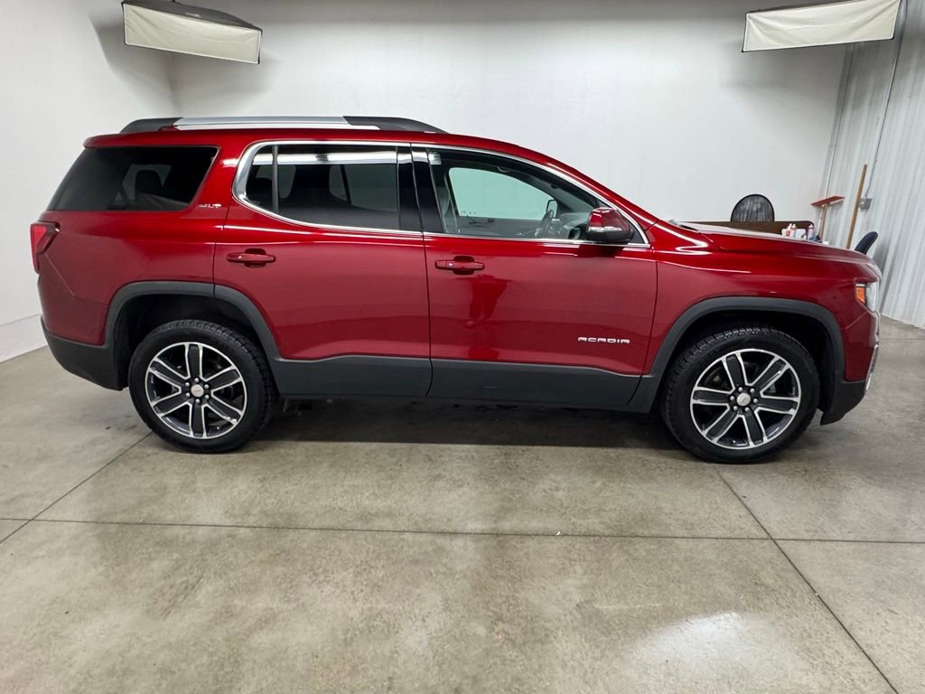 Certified 2023 GMC Acadia SLT w/ Technology Package image 11
