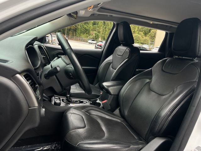 Used 2019 Jeep Cherokee Limited image 13