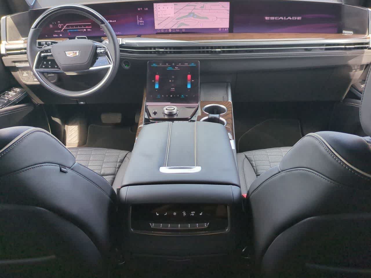 Used 2025 Cadillac Escalade Sport Platinum w/ LPO, ONYX Package AWD/4WD image 14