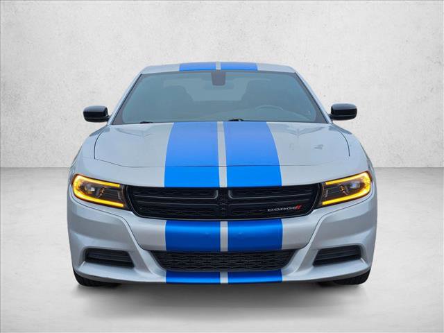 Used 2023 Dodge Charger SXT image 2