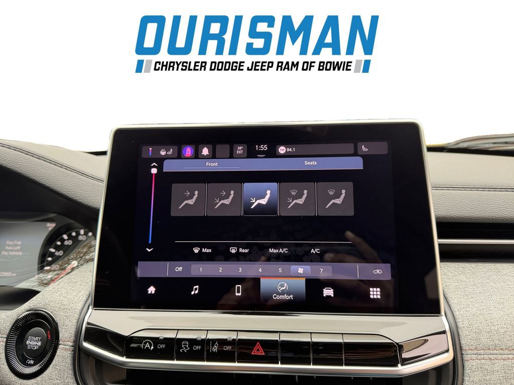 Used 2022 Jeep Compass Latitude image 16