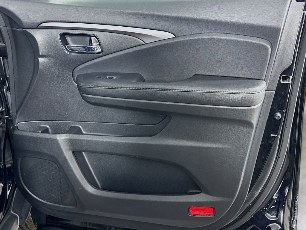 Used 2019 Honda Passport EX-L image 28