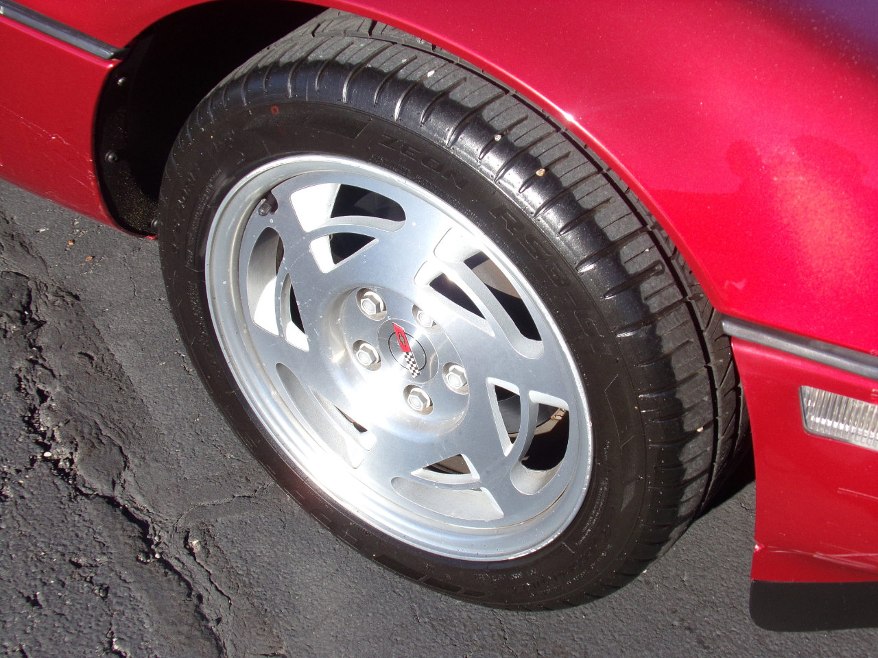 Used 1990 Chevrolet Corvette Convertible image 9