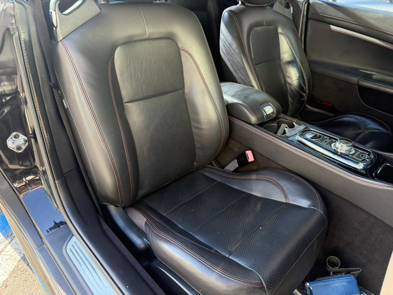 Used 2014 Jaguar XKR R image 42