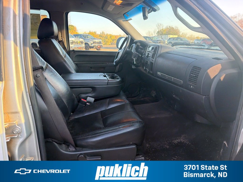 Used 2010 GMC Sierra 1500 SLE w/ Texas Edition AWD/4WD image 24