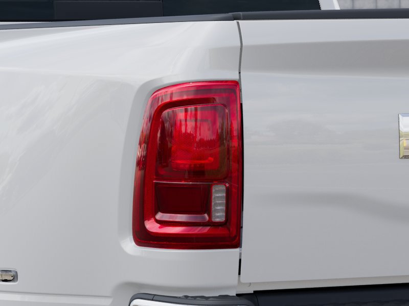 New 2026 RAM 3500 Tradesman AWD/4WD image 9