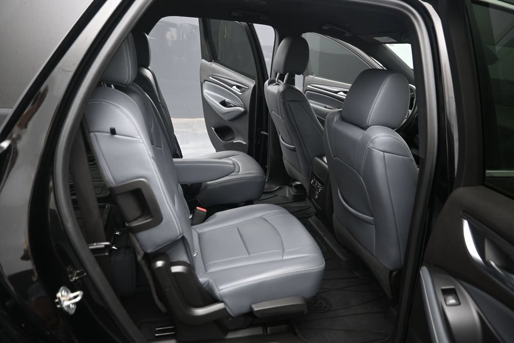 Used 2022 Buick Enclave Essence w/ LPO, Floor Liner Package AWD/4WD image 30
