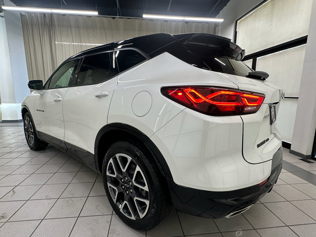 Certified 2023 Chevrolet Blazer RS w/ Driver Confidence II Package AWD/4WD image 10