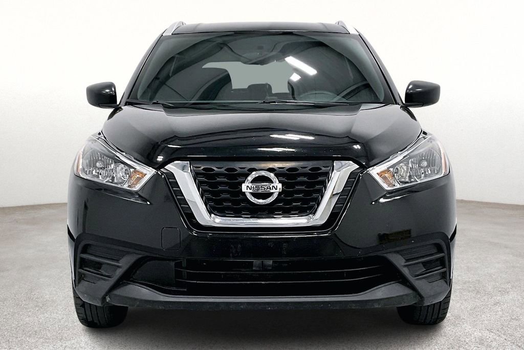 Used 2018 Nissan Kicks S image 5