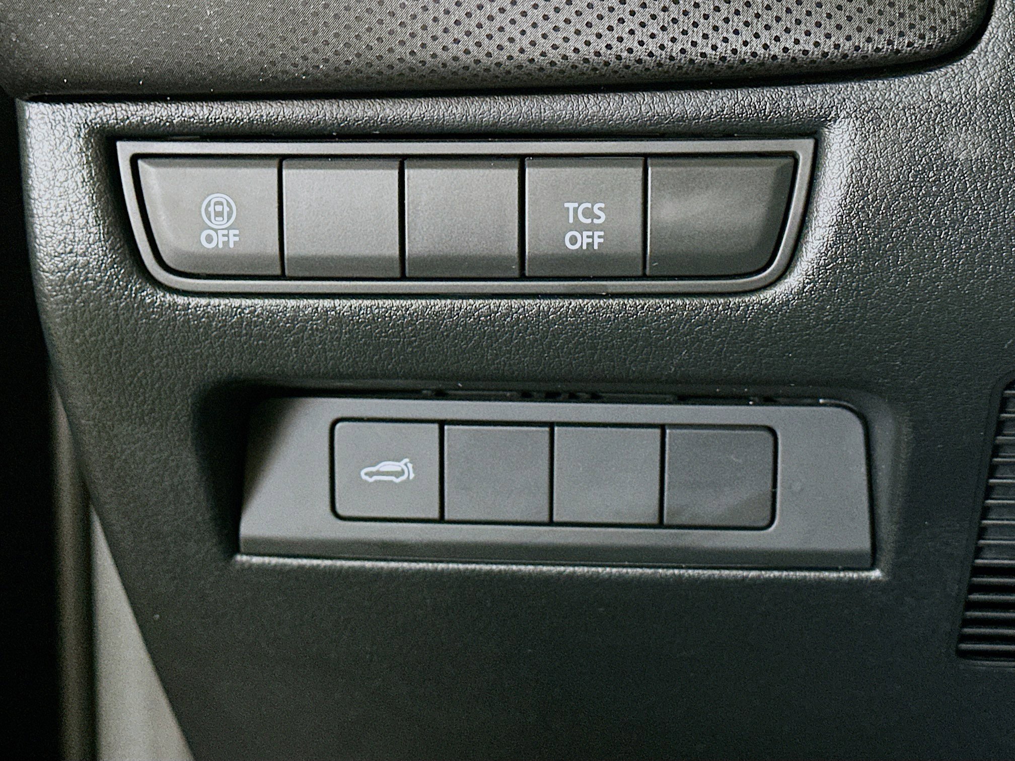 Used 2025 MAZDA CX-50 AWD 2.5 S w/ Preferred Package image 17