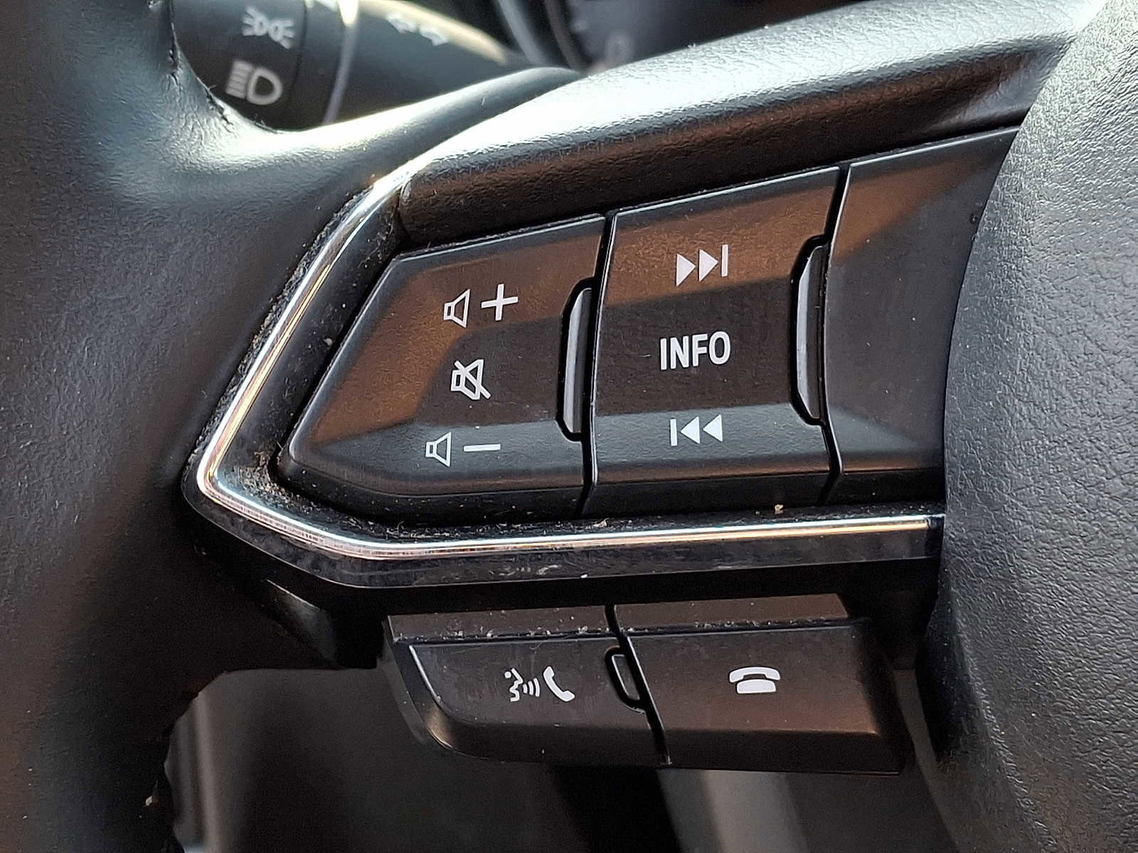 Used 2023 MAZDA CX-5 AWD 2.5 S w/ Select Package image 17