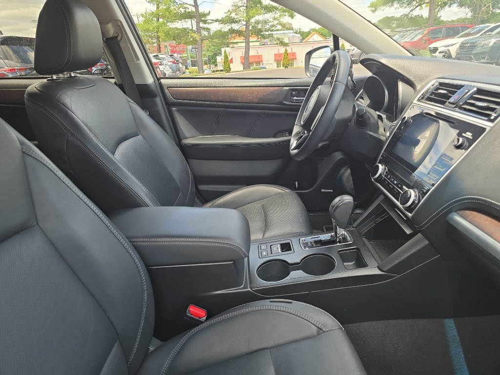 Used 2019 Subaru Outback 2.5i Limited AWD/4WD image 5