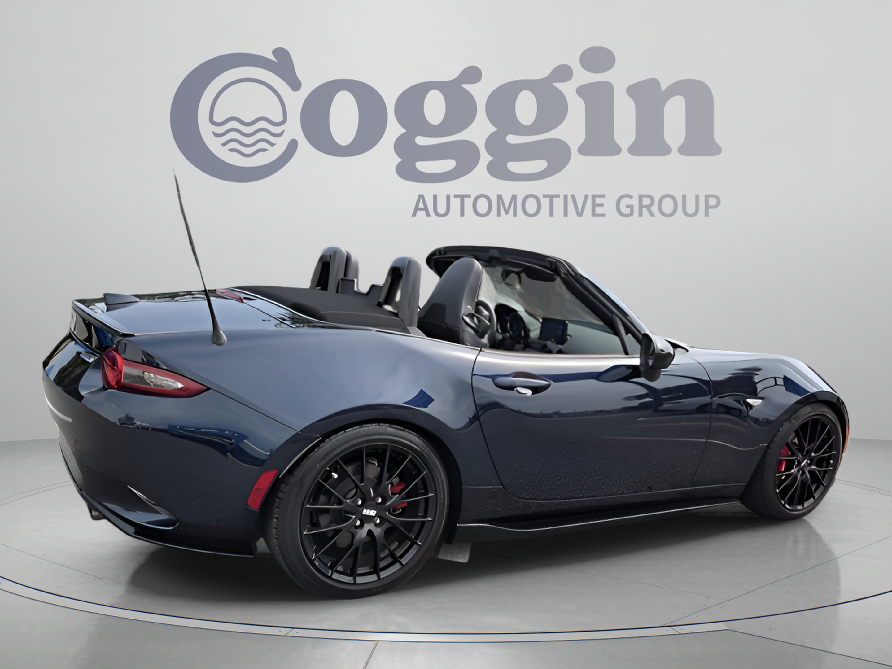 Used 2023 MAZDA MX-5 Miata Club w/ Brembo/BBS Recaro Package RWD image 5