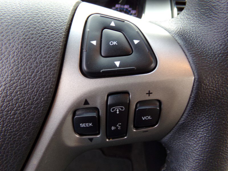 Used 2016 Ford Taurus SEL image 40