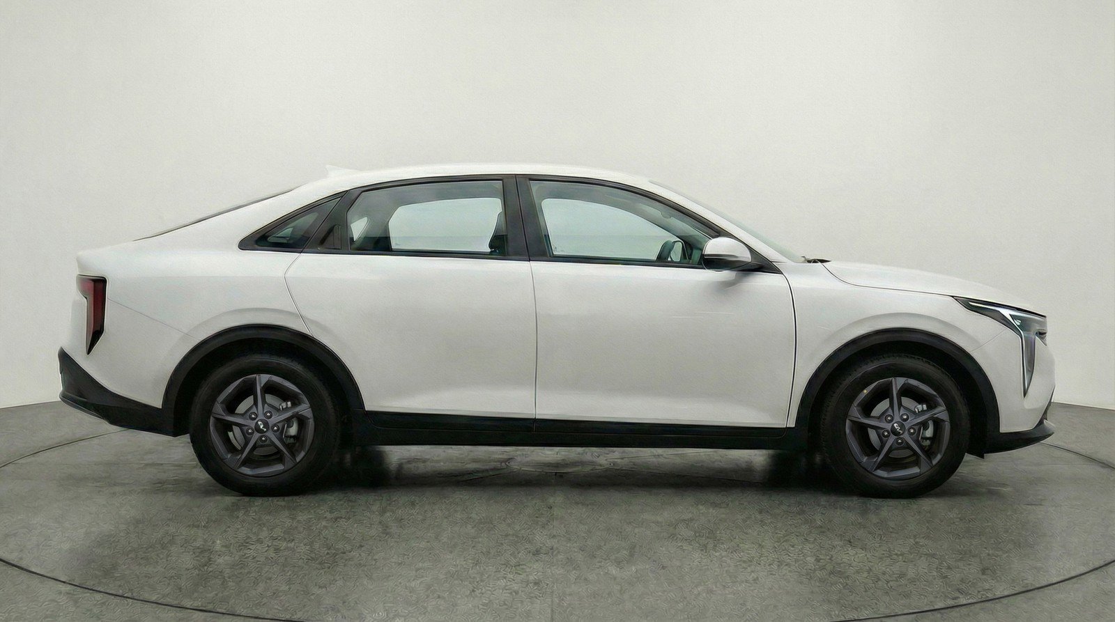 Used 2025 Kia K4 LXS image 11
