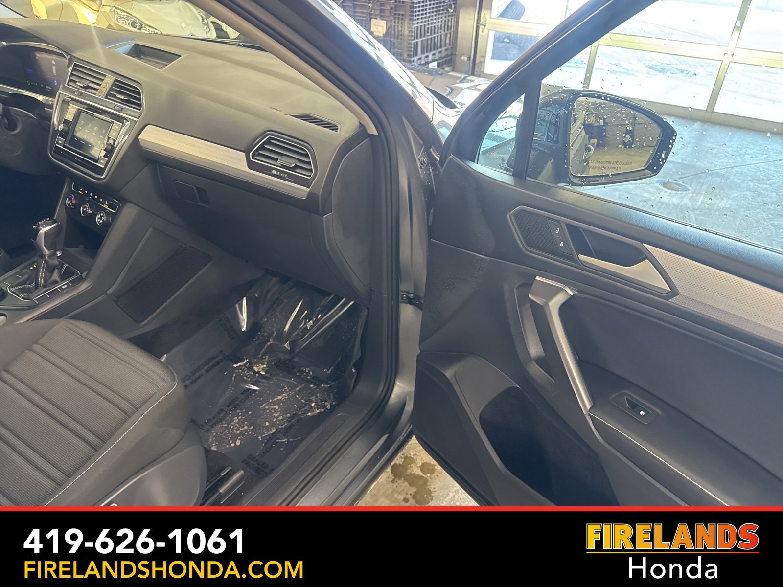 Used 2022 Volkswagen Tiguan S image 34