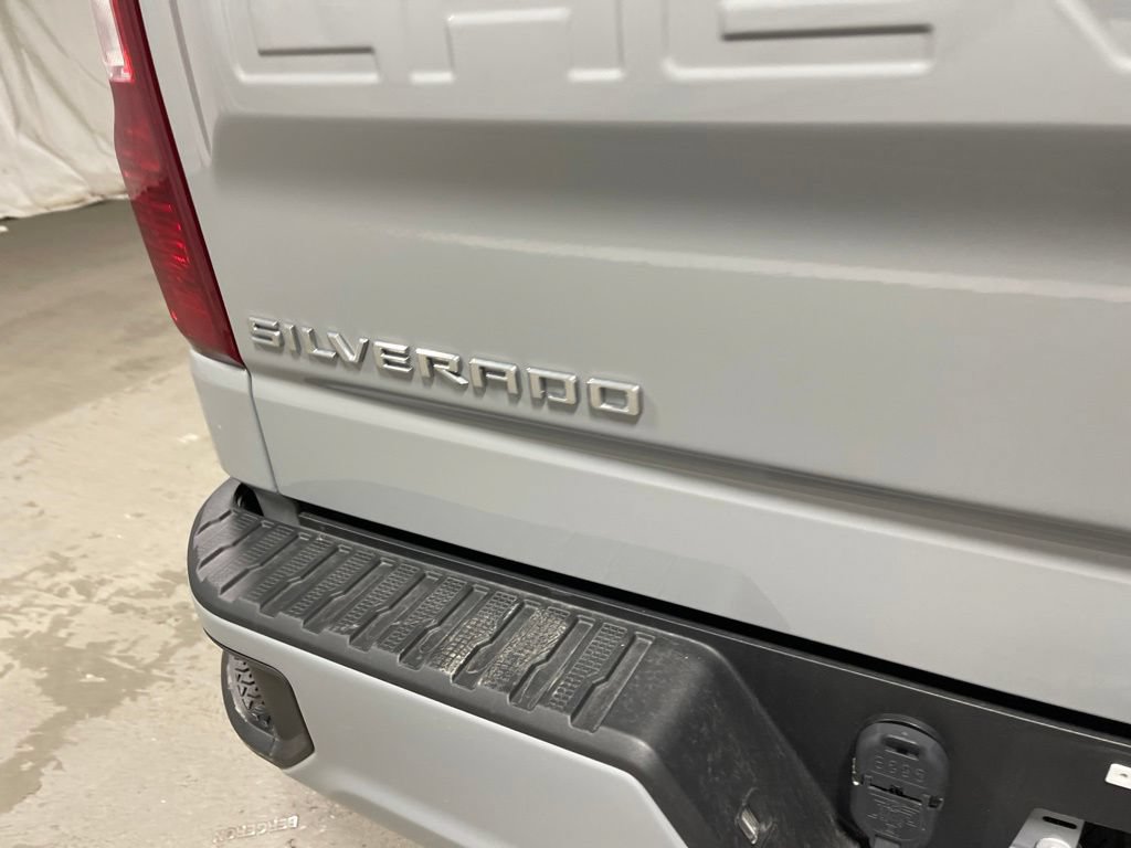 Used 2024 Chevrolet Silverado 1500 Custom AWD/4WD image 19