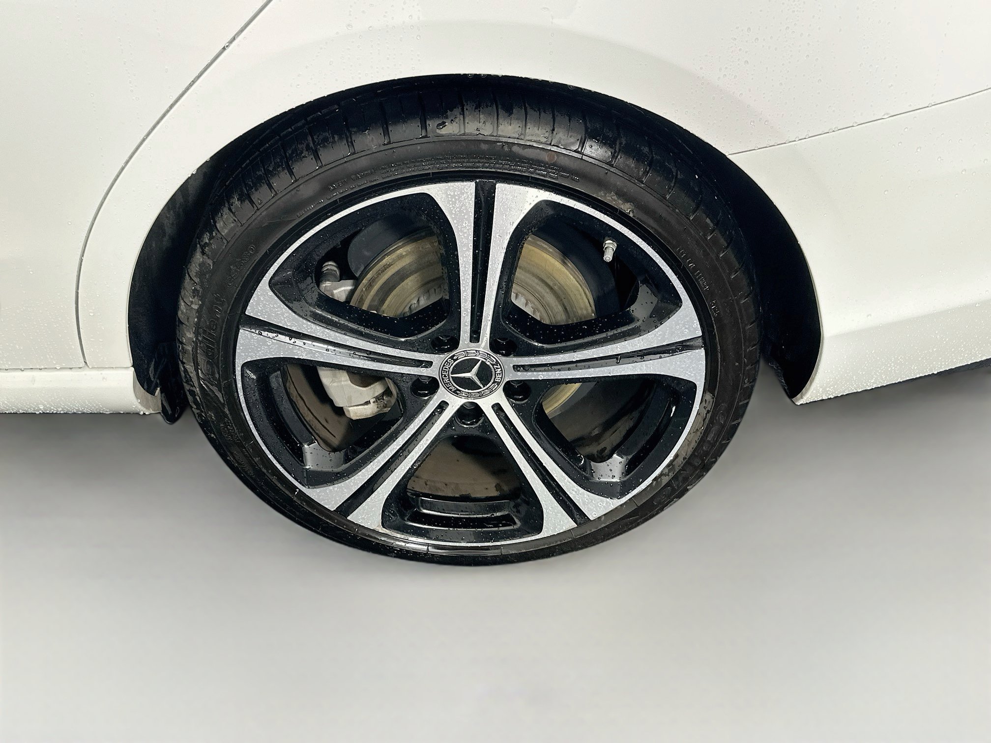 Used 2025 Mercedes-Benz C 300 Sedan image 11