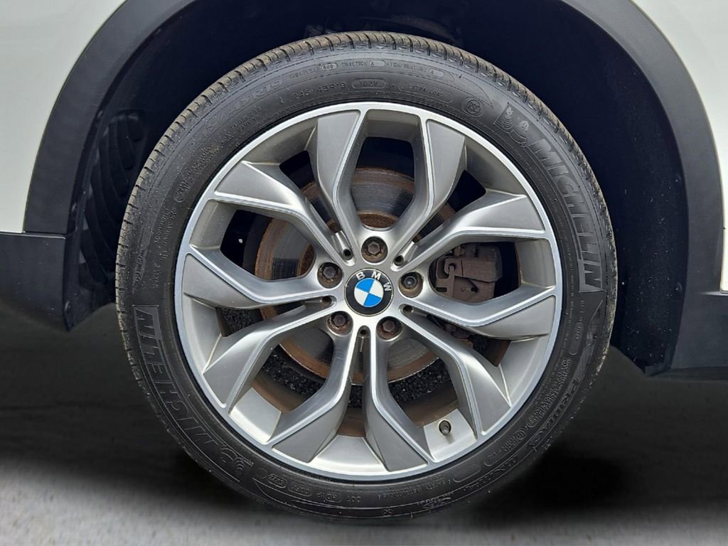 Used 2016 BMW X3 xDrive28i AWD/4WD image 8