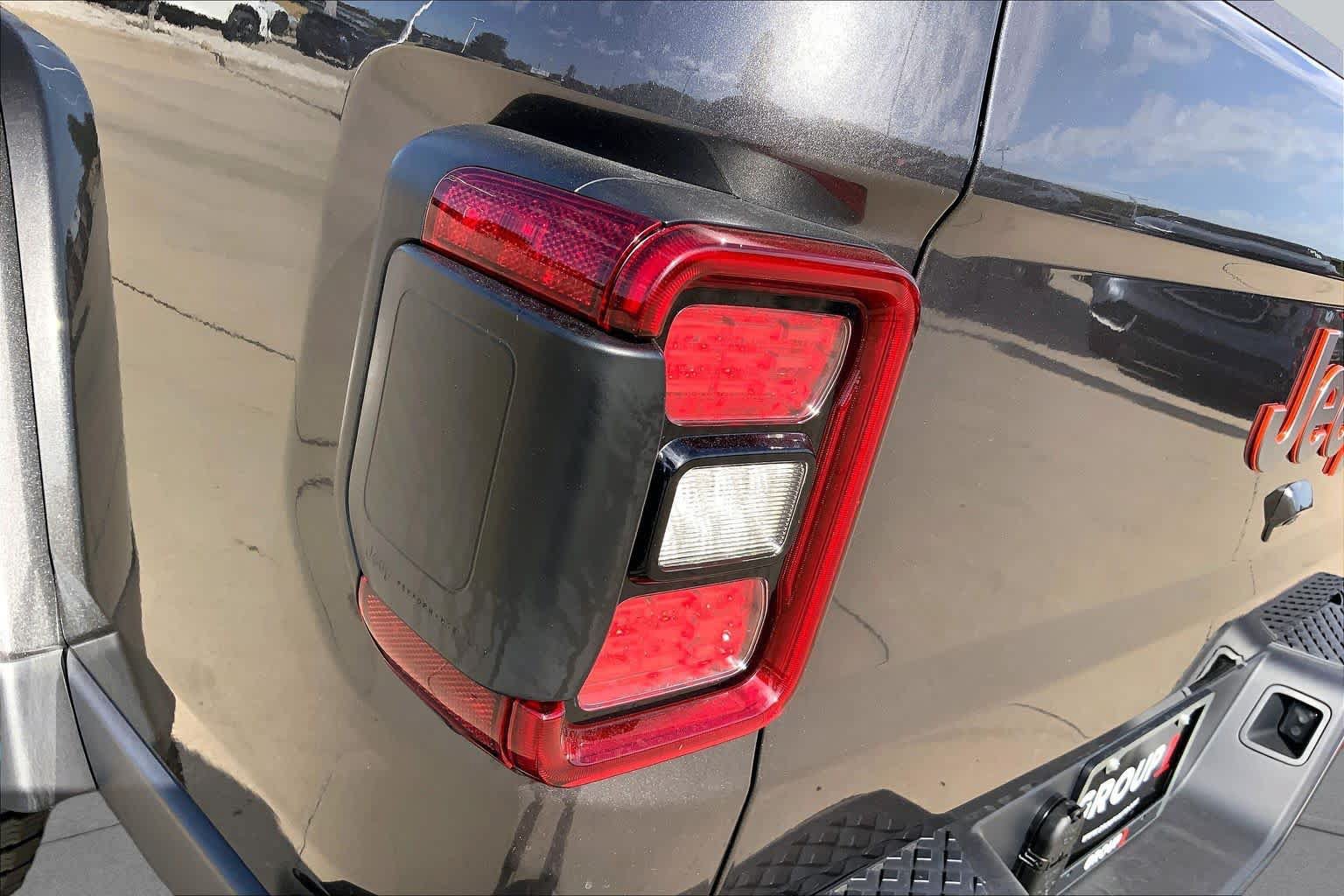 New 2026 Jeep Gladiator Mojave AWD/4WD image 14