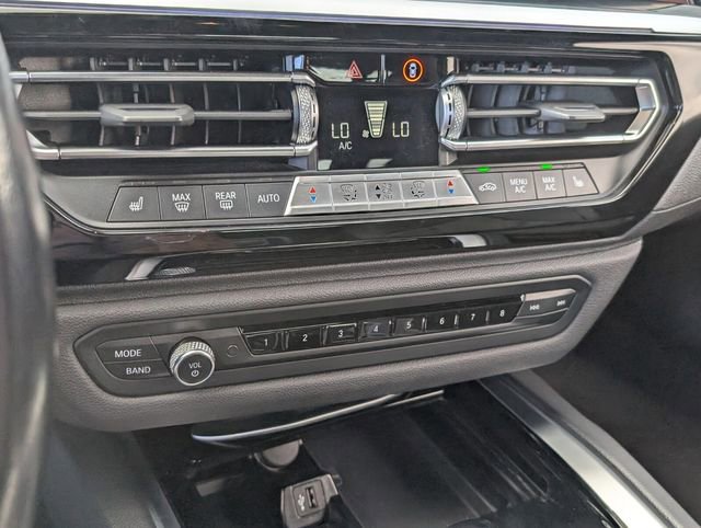 Used 2022 BMW Z4 sDrive30i w/ Driving Assistance Package image 21