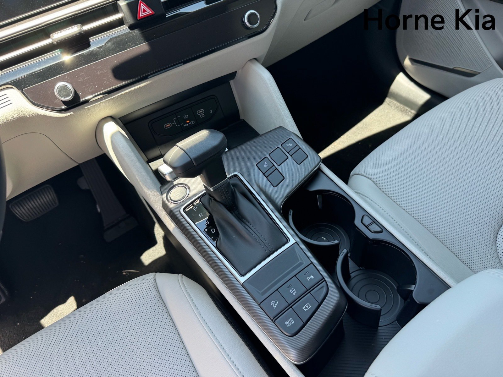 New 2026 Kia Sportage EX FWD image 17