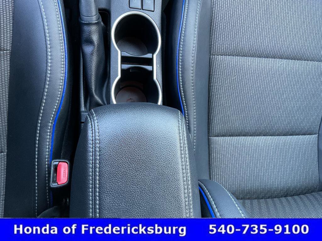 Used 2018 Toyota Corolla SE image 34