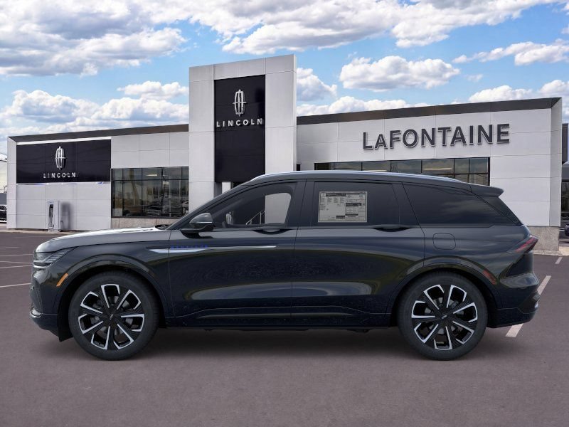 New 2026 Lincoln Nautilus Reserve AWD/4WD image 3