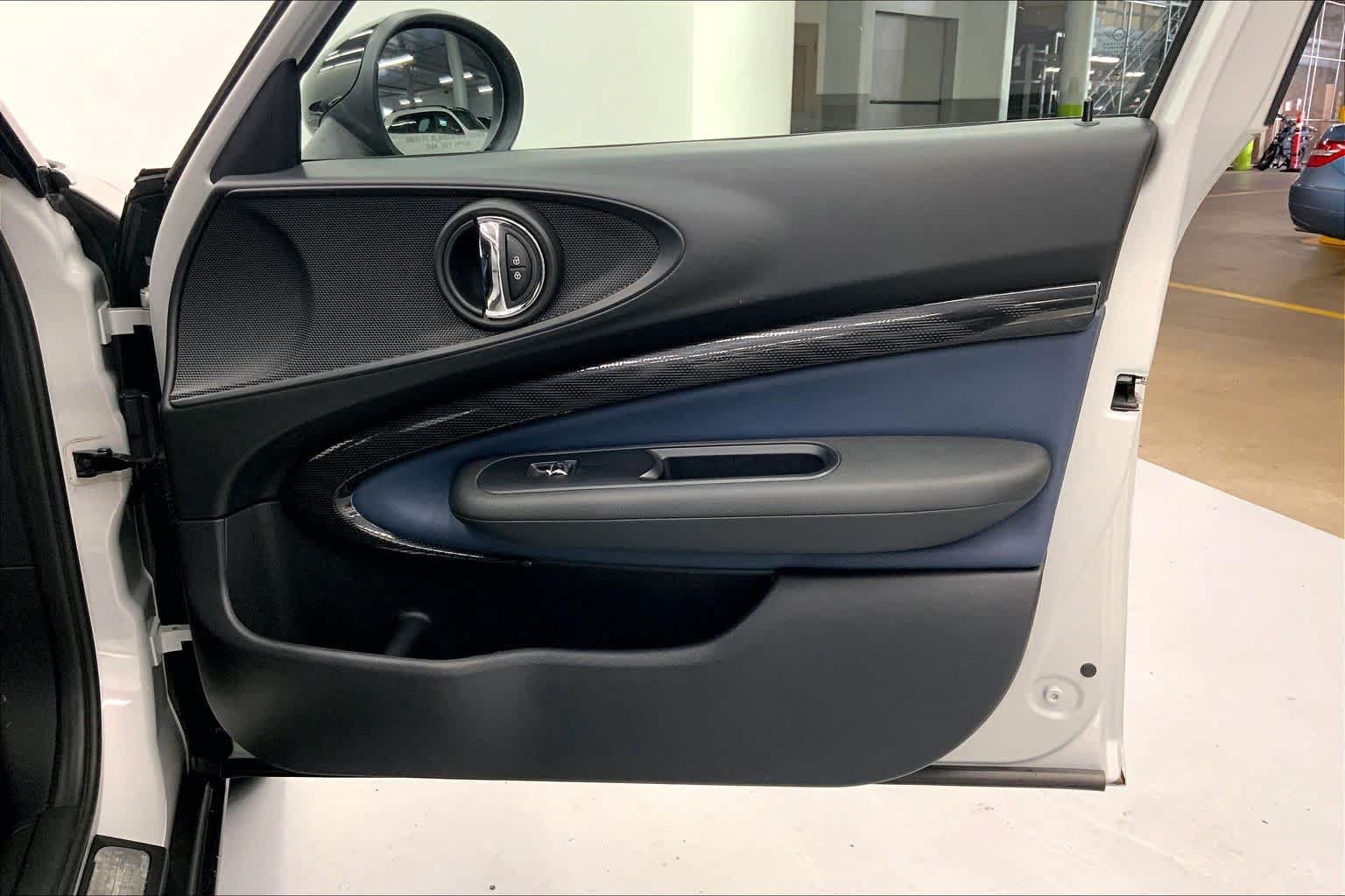 Used 2019 MINI Cooper Clubman S w/ Signature Upholstery Package FWD image 9