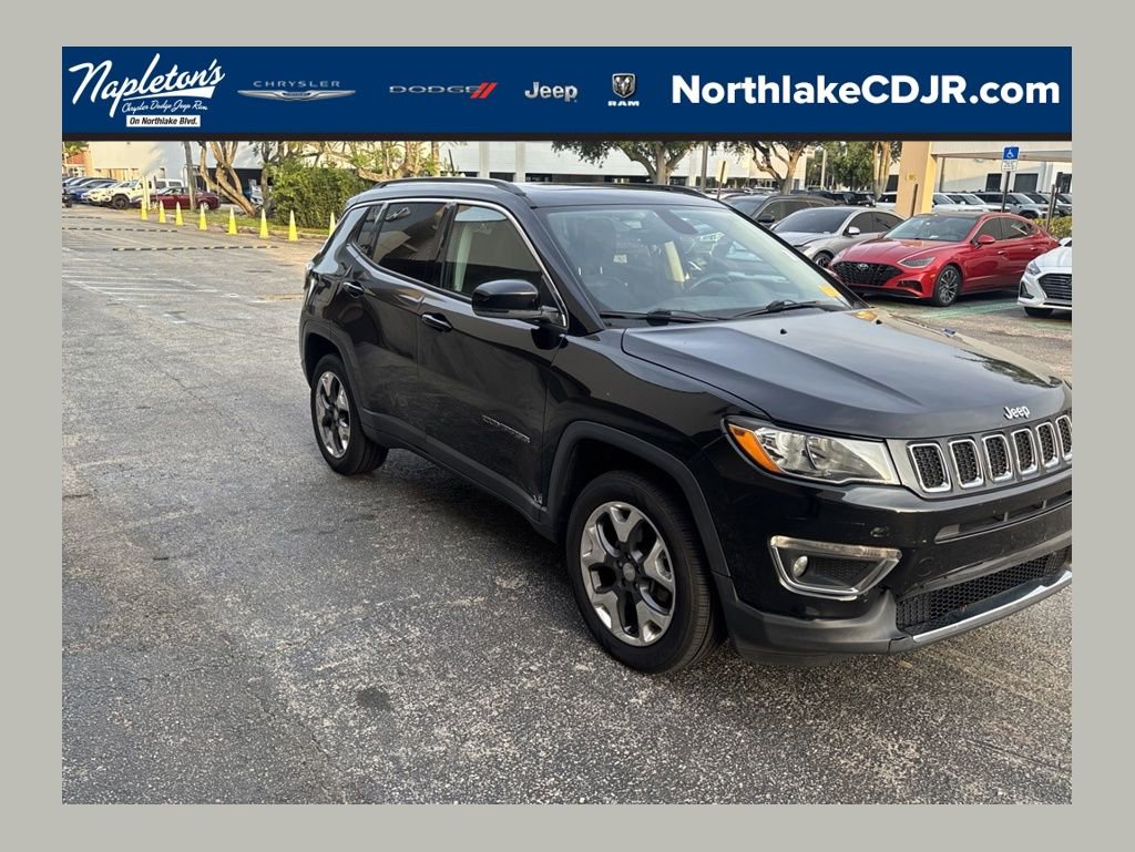 Used 2018 Jeep Compass Limited w/ Navigation Group AWD/4WD image 1