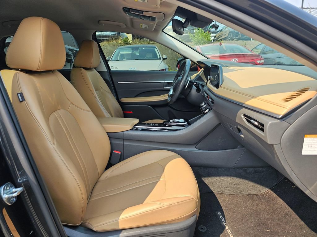 Used 2022 Hyundai Sonata Limited FWD image 10