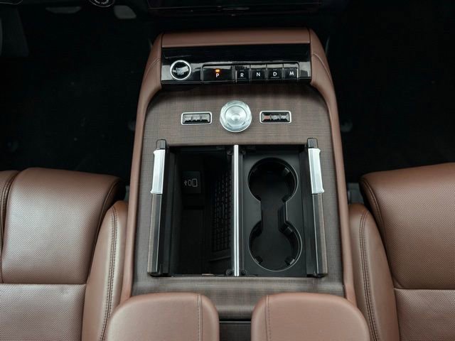 Used 2025 Lincoln Navigator L Reserve image 35