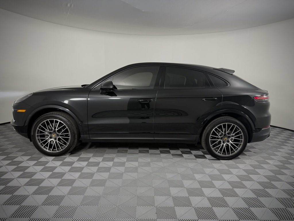 Certified 2023 Porsche Cayenne S image 2