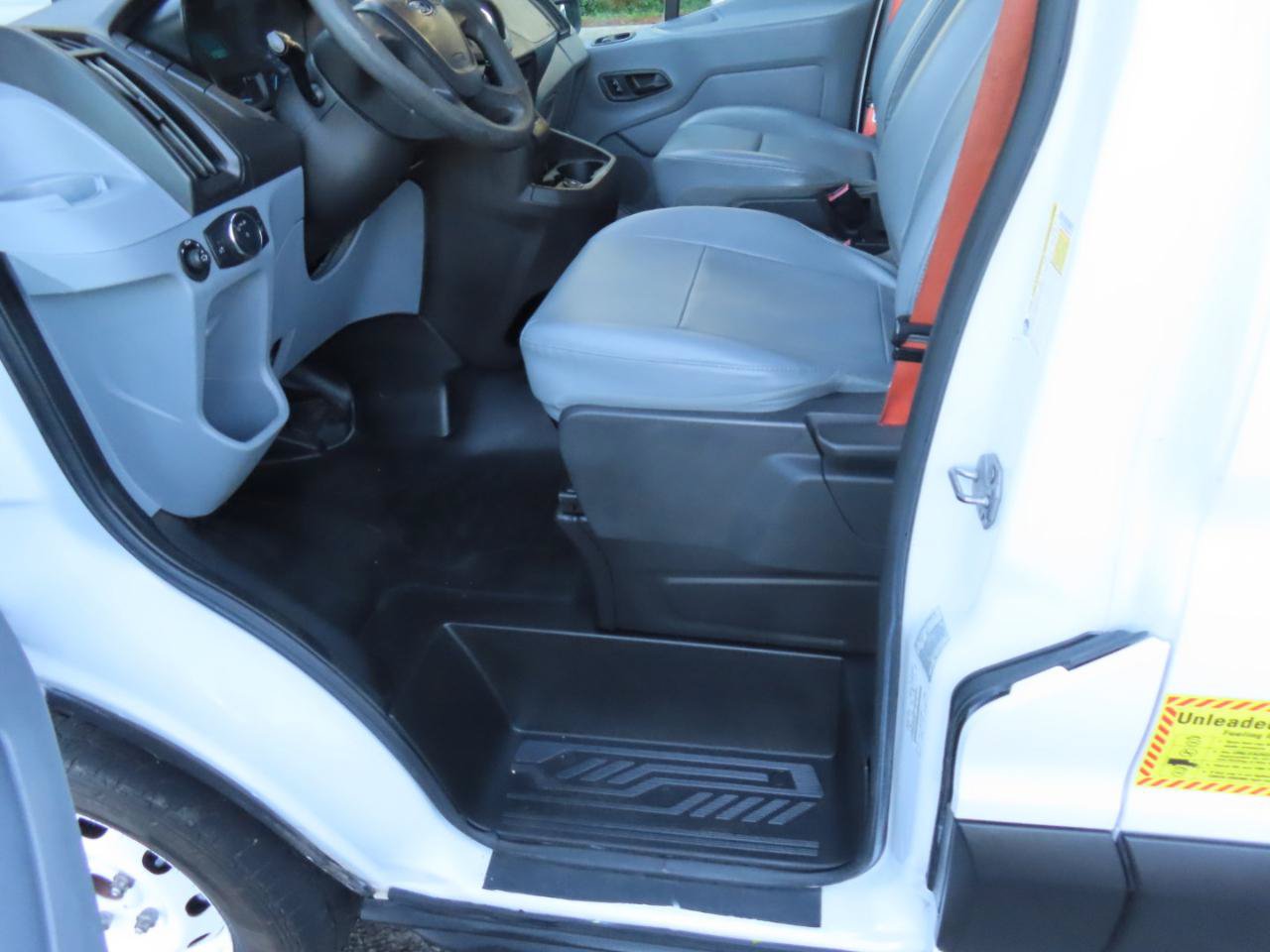 Used 2019 Ford Transit 150 148 Medium Roof RWD image 16