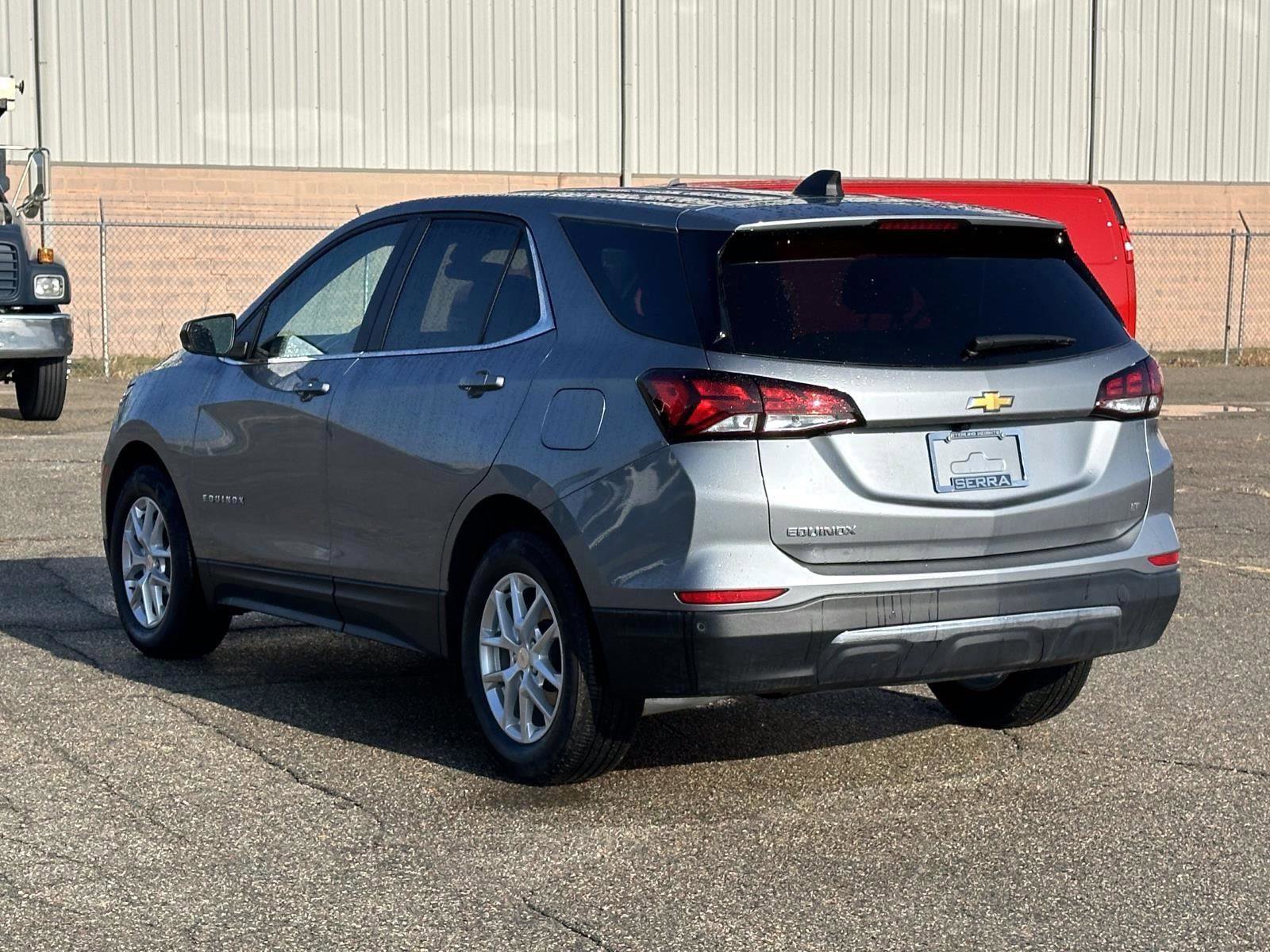 Certified 2024 Chevrolet Equinox LT image 3