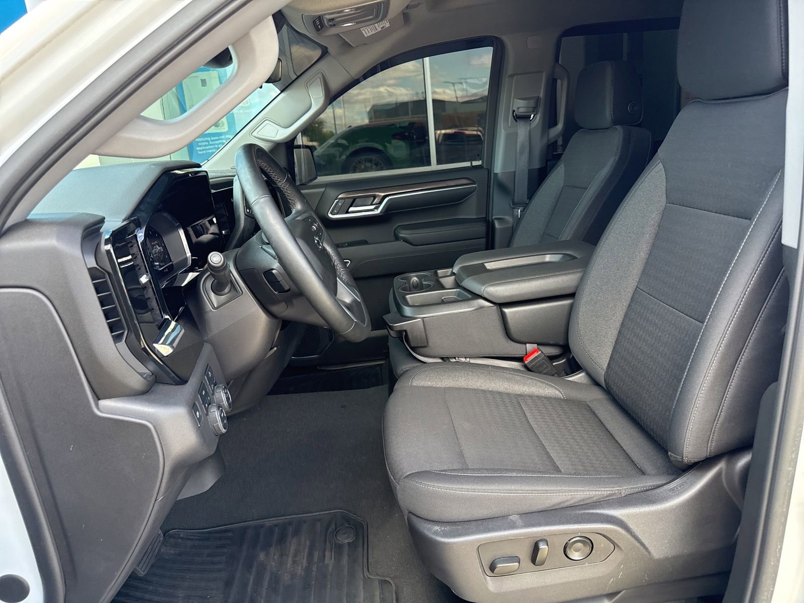 Used 2024 Chevrolet Silverado 1500 RST w/ LPO, Dark Essentials Package AWD/4WD image 19