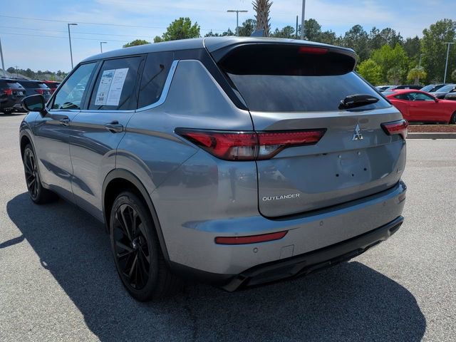 Used 2022 Mitsubishi Outlander SE FWD image 6