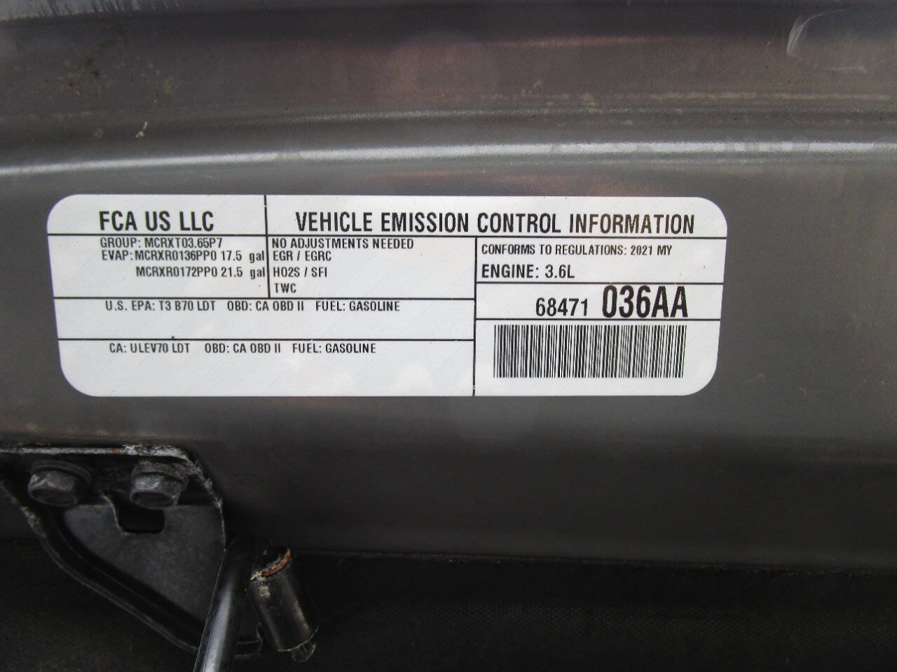 Used 2021 Jeep Wrangler Unlimited Sahara w/ Uconnect 4C Nav & Sound Group image 41