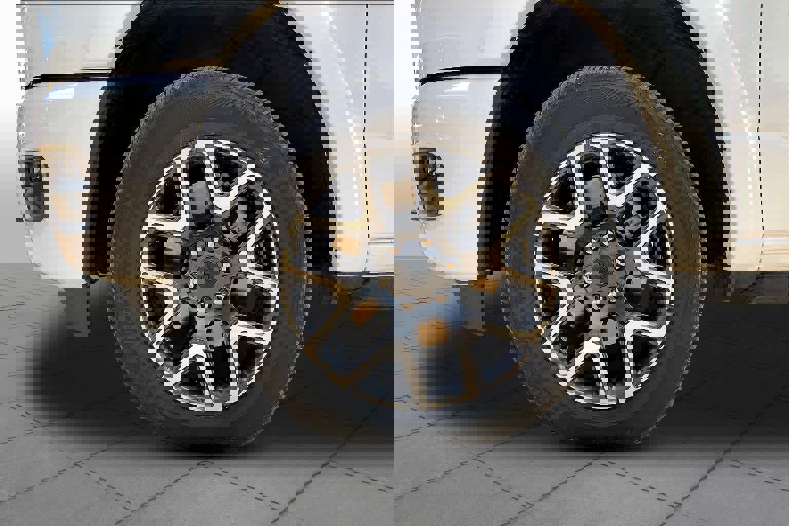 Used 2026 RAM 1500 Laramie w/ Laramie Southwest Edition AWD/4WD image 11