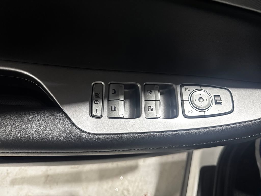 Used 2022 Hyundai Palisade SEL w/ Premium Package image 18