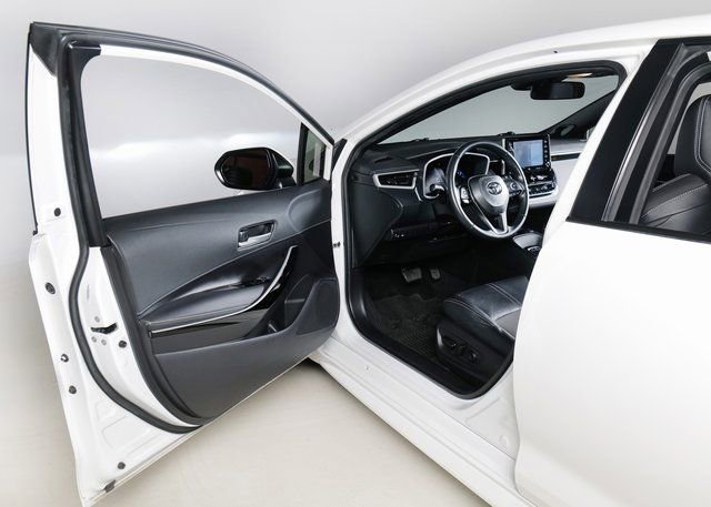 Used 2022 Toyota Corolla XSE image 22