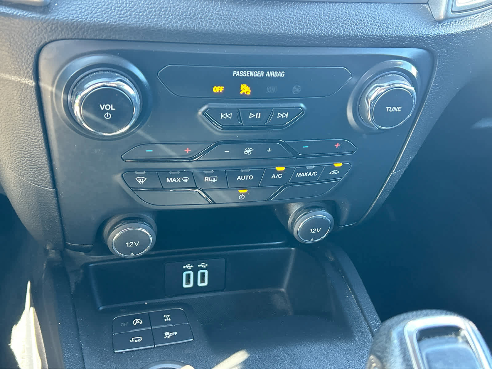 Used 2021 Ford Ranger XLT w/ Equipment Group 301A Mid image 34