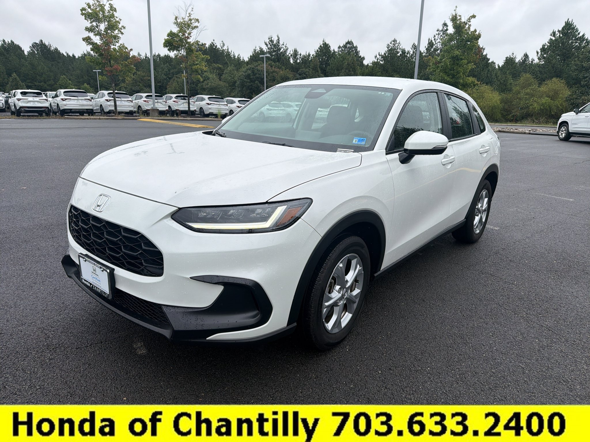 Used 2024 Honda HR-V LX image 3