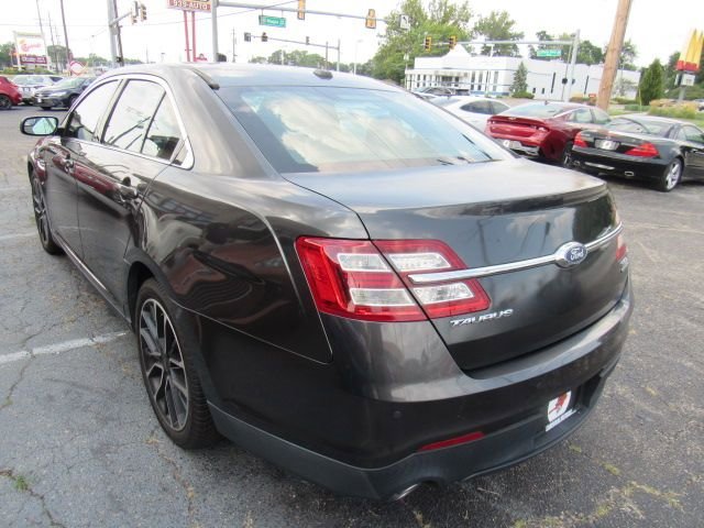 Used 2017 Ford Taurus SEL w/ Equipment Group 201A image 5