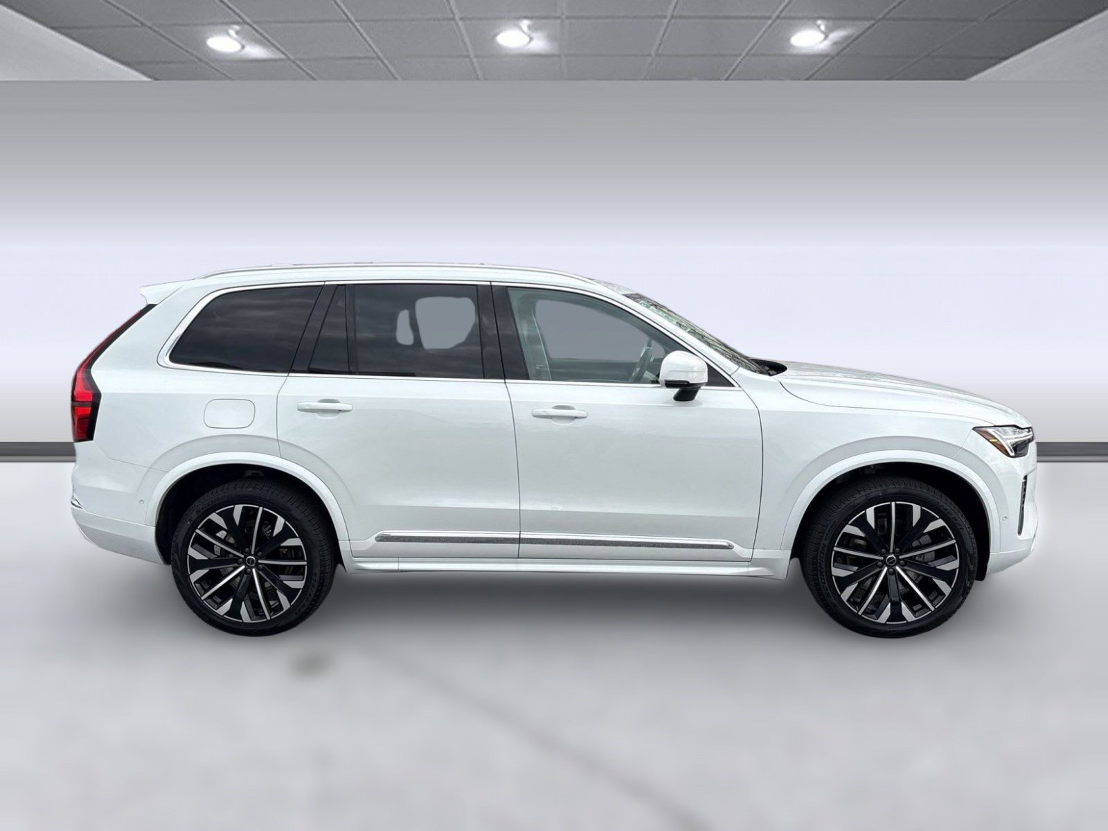 New 2026 Volvo XC90 T8 Ultra w/ Protection Package AWD/4WD image 8