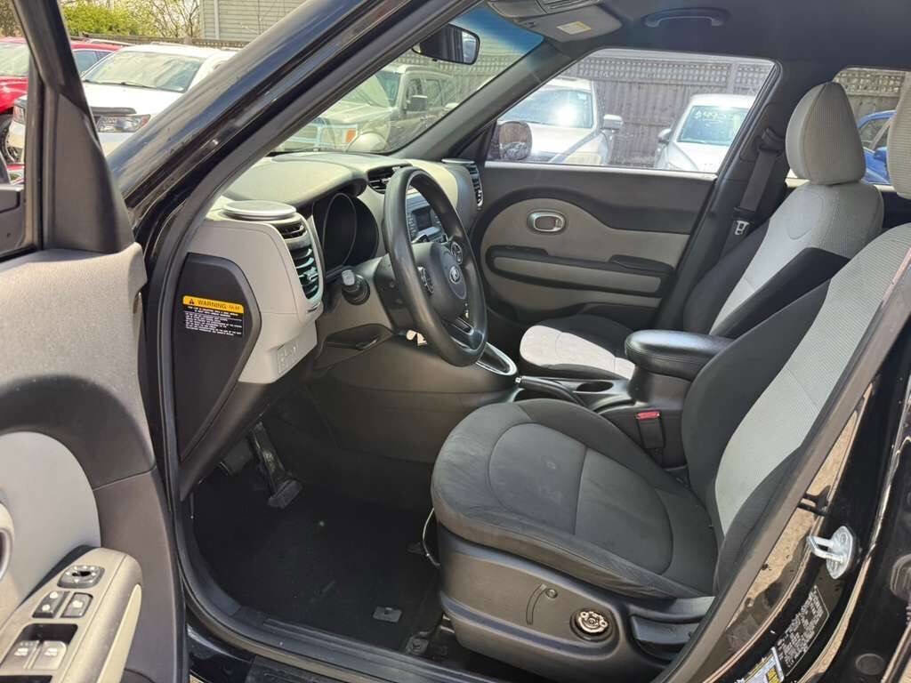 Used 2014 Kia Soul image 18